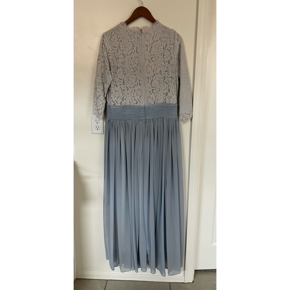 Dainty Jewells Exquisite English Manor Dress in French Blue - Picture 4 of 5